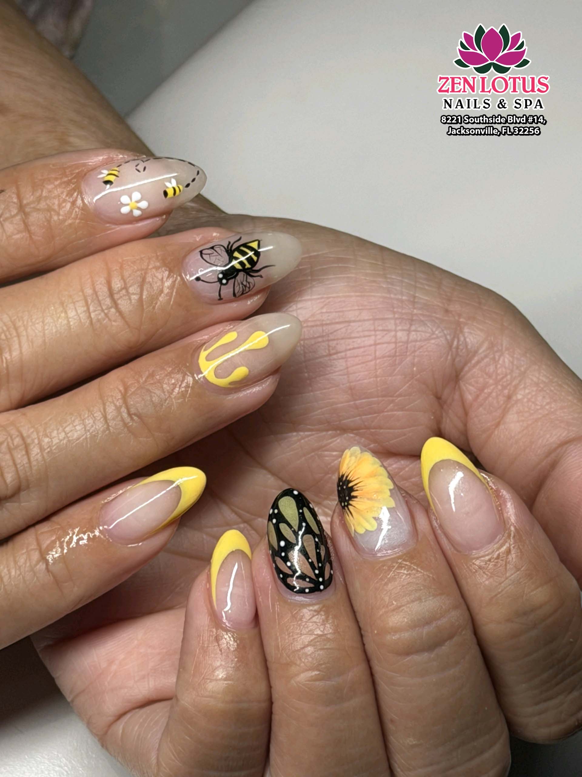 Awe-Inspiring Nail Art